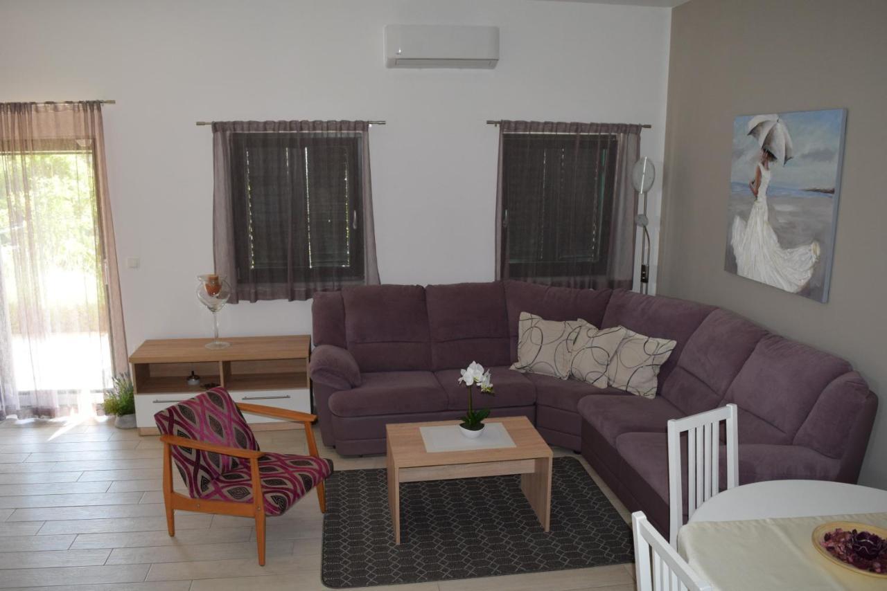 Villa Mio Mare Cres Bagian luar foto
