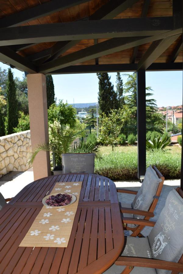 Villa Mio Mare Cres Bagian luar foto