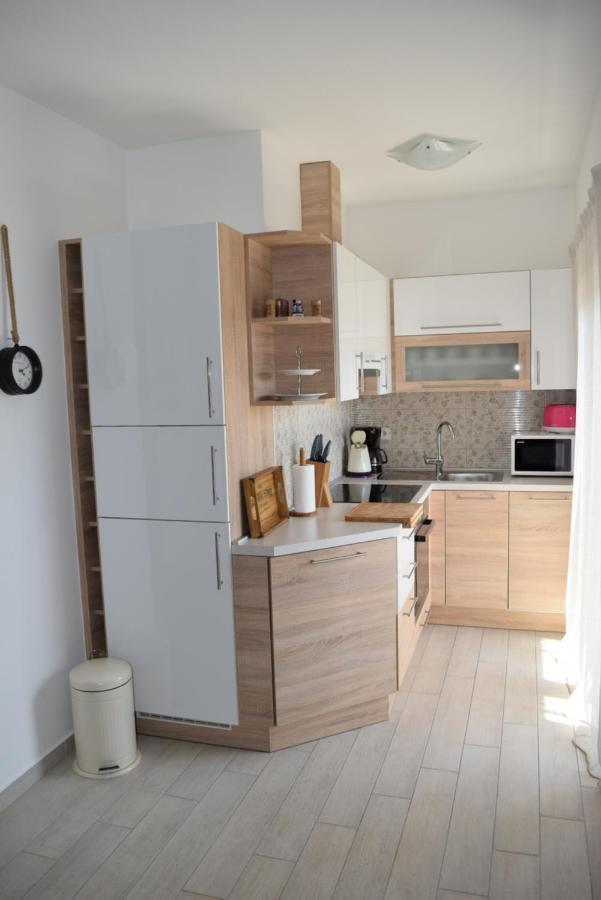 Villa Mio Mare Cres Bagian luar foto