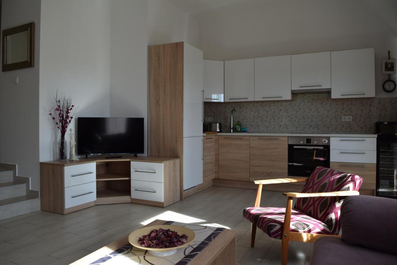 Villa Mio Mare Cres Bagian luar foto
